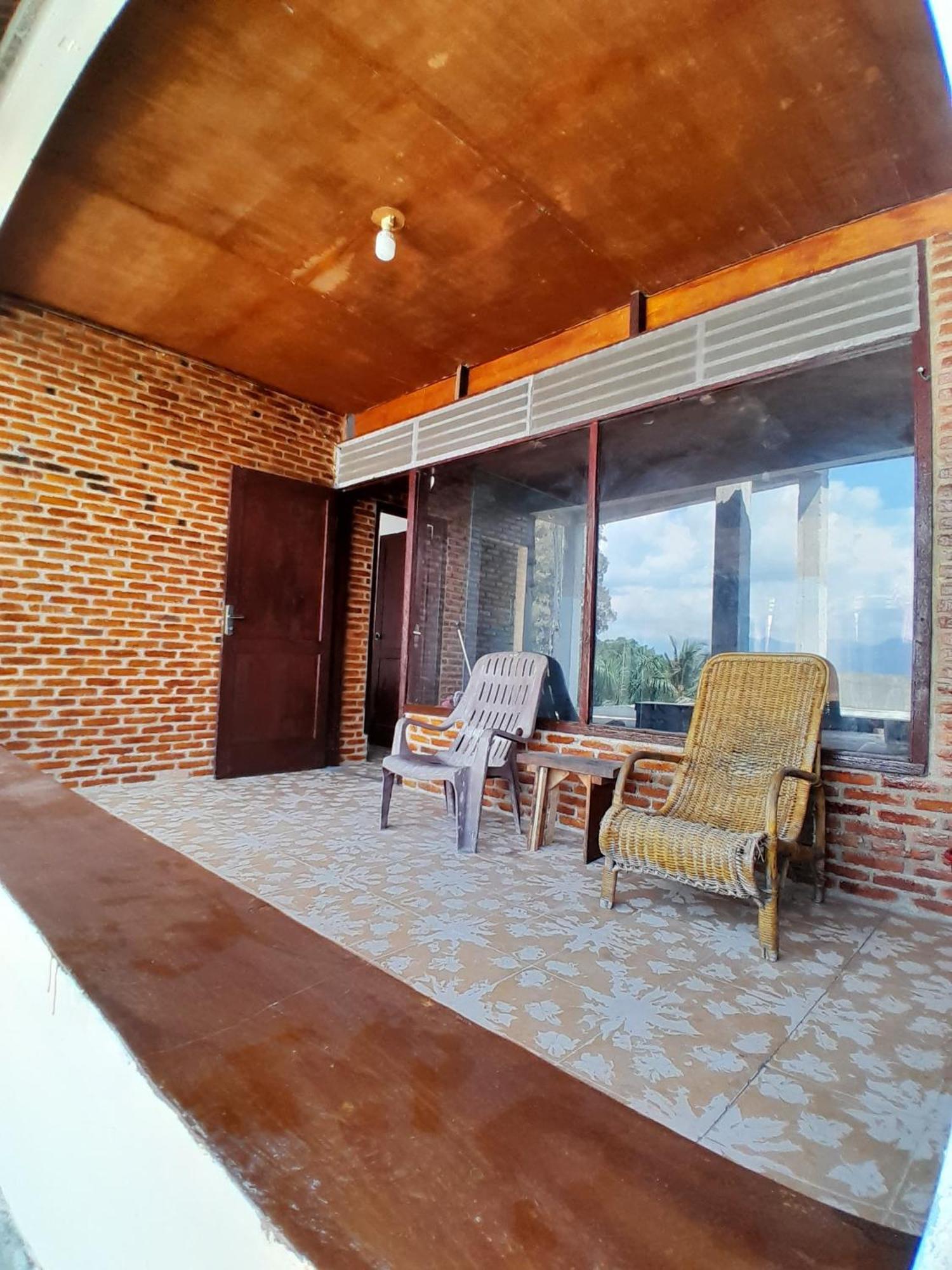 Maruba Inn Tuk Tuk Extérieur photo